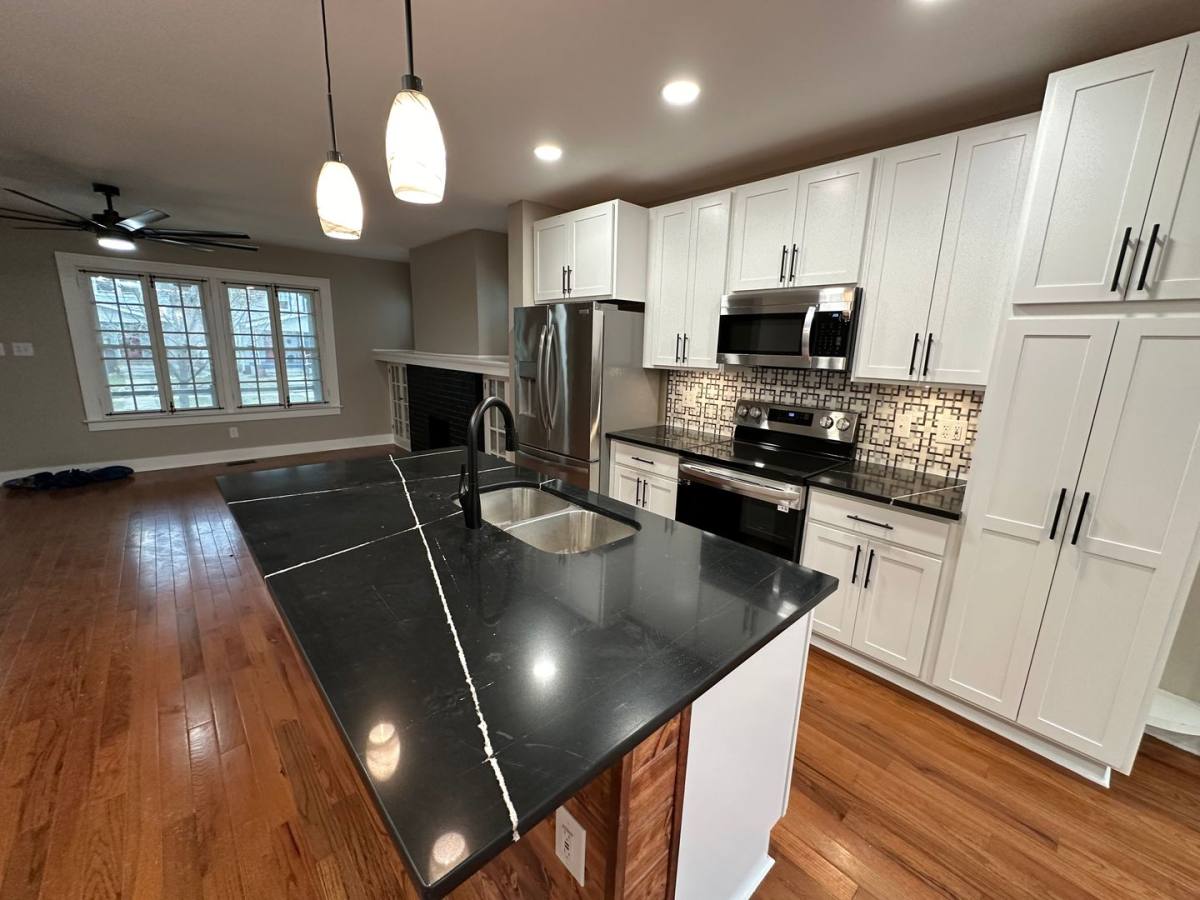Apartment for rent at 2697 Deming Ave, Columbus, OH 43202