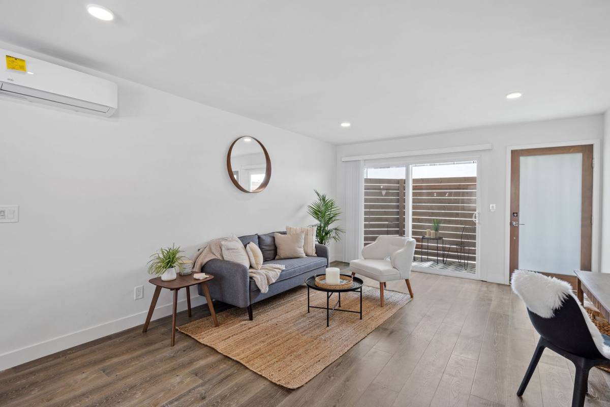 Apartment for rent at 3828 W 226th St, Torrance, CA 90505
