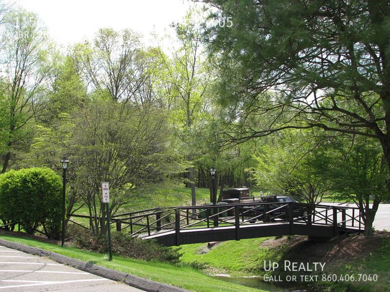 Apartment for rent at 1150 S Main St #2-405, Middletown, CT 06457