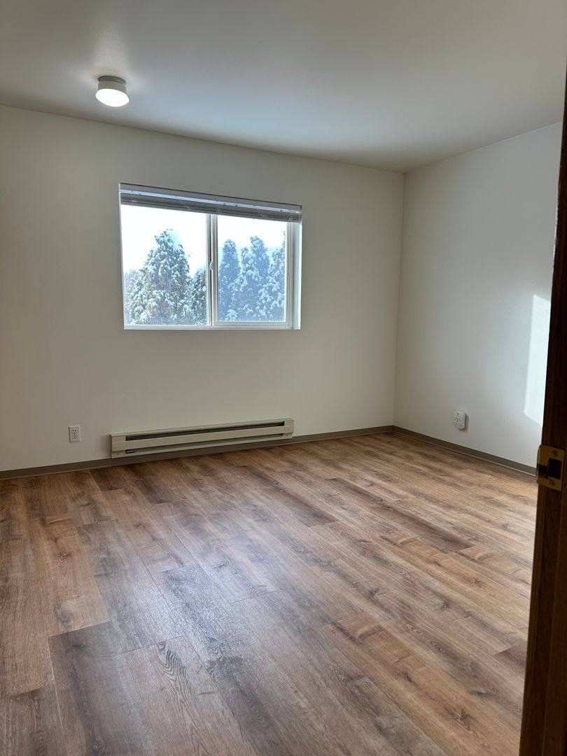 Apartment for rent at 667 NE 4th, East Wenatchee, WA 98802