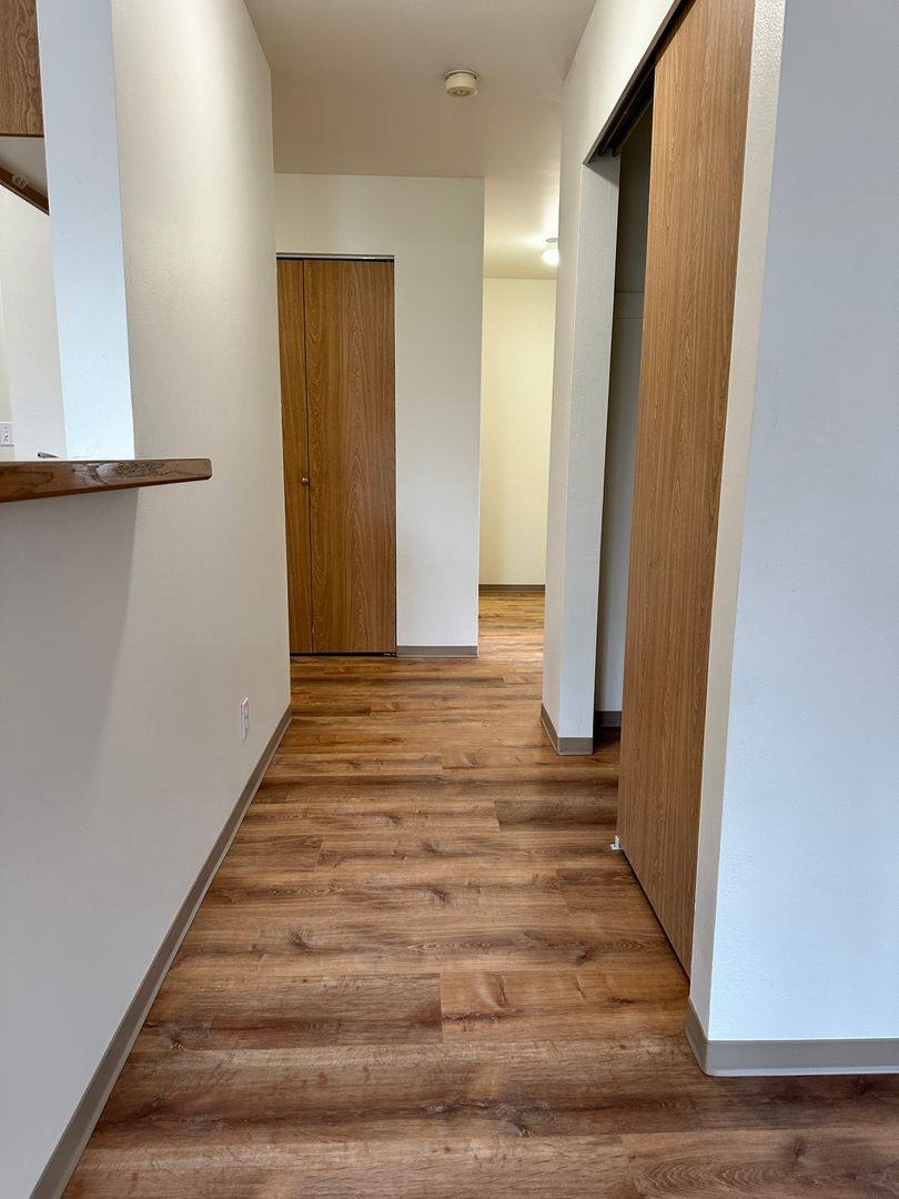 Apartment for rent at 667 NE 4th, East Wenatchee, WA 98802