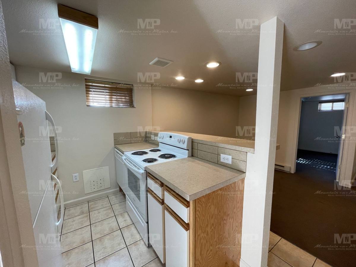 Apartment for rent at 611 1 2 S Grant Ave, Fort Collins, CO 80521
