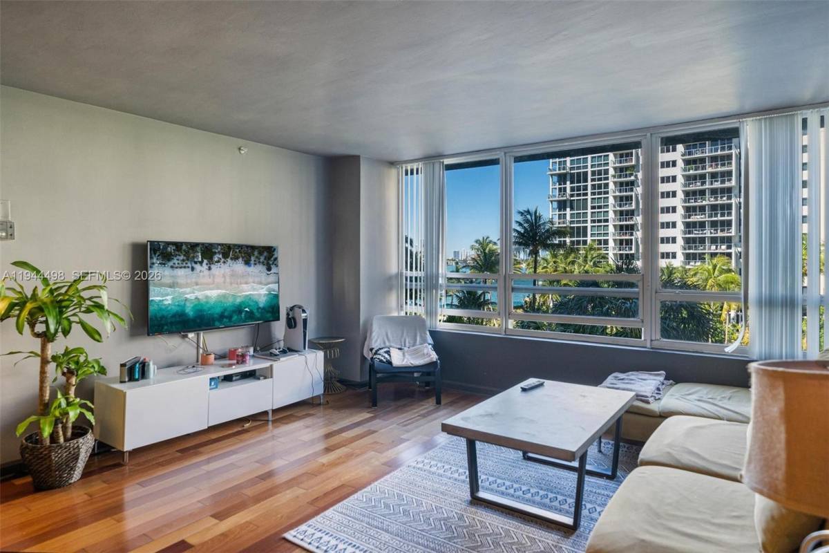 Apartment for rent at 1500 Bay Rd #1500458S, Miami Beach, FL 33139
