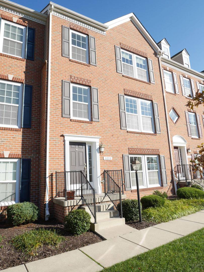 Townhouse for rent at 8890 Purple Iris Lane, Elkridge, MD 21075