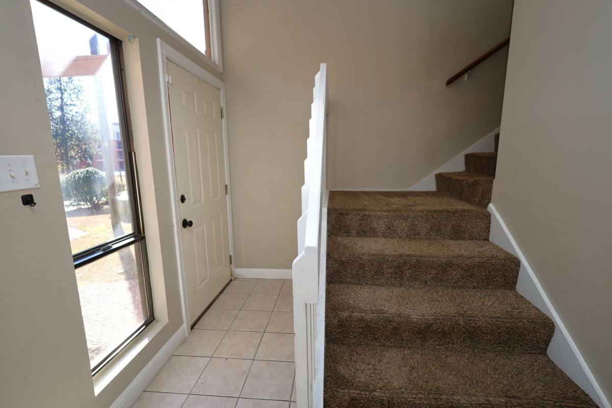 Townhouse for rent at 1307 Baytree Dr, Valdosta, GA 31601
