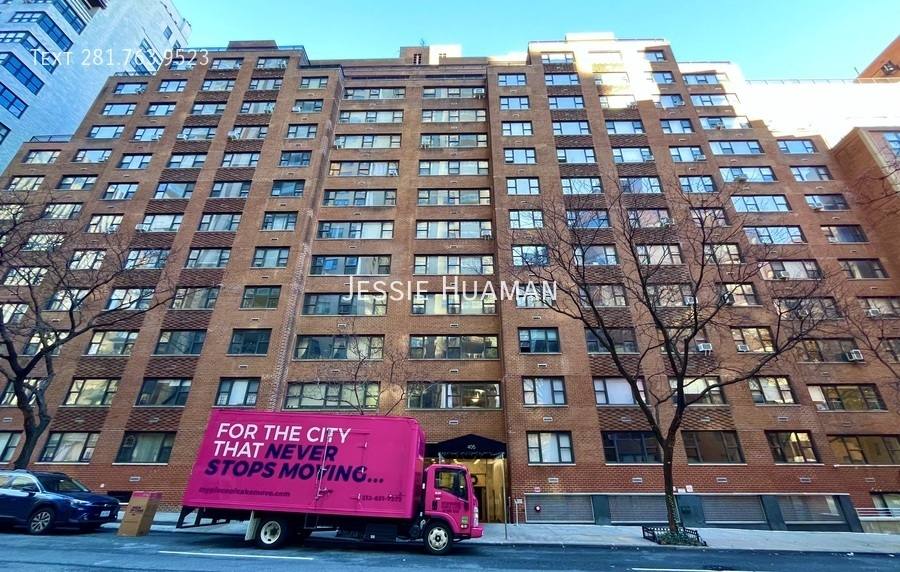 Apartment for rent at 405 E 56th St #L, New York, NY 10022