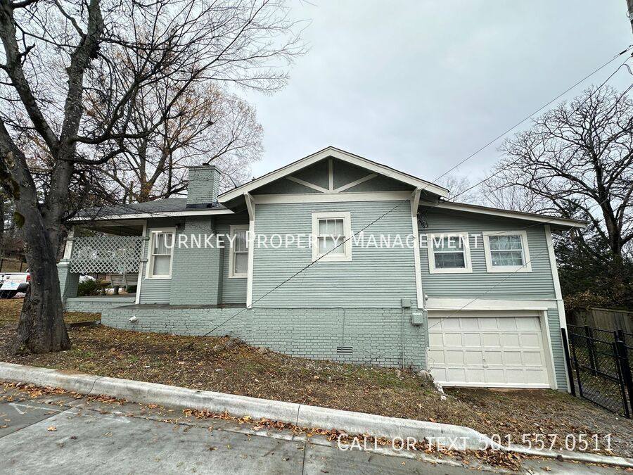 House for rent at 3209 Kavanaugh Blvd, Little Rock, AR 72205
