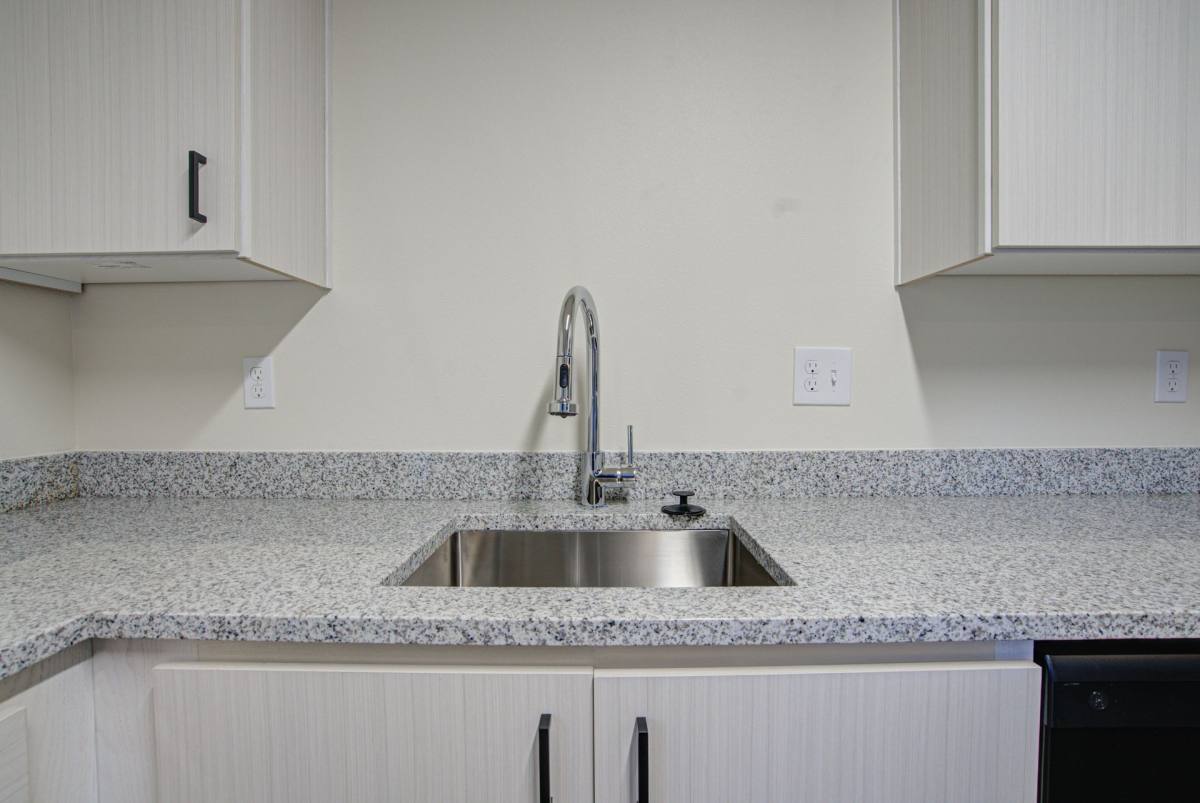 Apartment for rent at 331 NE Pomona St, Roseburg, OR 97470
