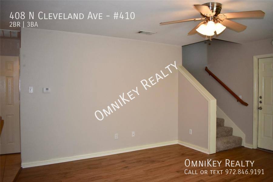 Apartment for rent at 408 N Cleveland Ave #410, Sherman, TX 75090
