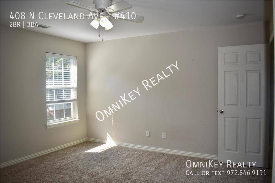 Apartment for rent at 408 N Cleveland Ave #410, Sherman, TX 75090