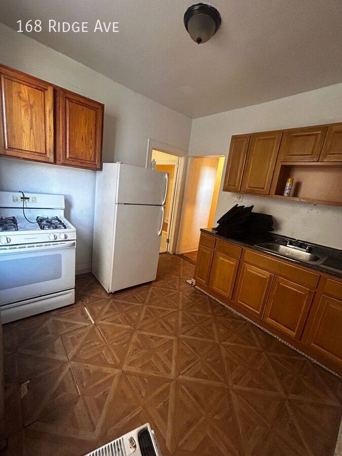 168 Ridge Ave, Yonkers, NY 10703 - Apartment for Rent - Image 5