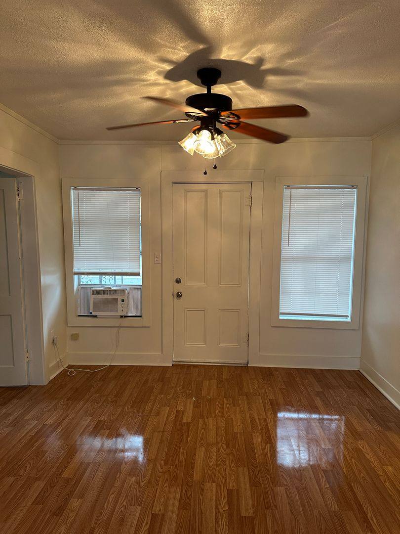 Apartment for rent at 419 Charles St, New Iberia, LA 70560