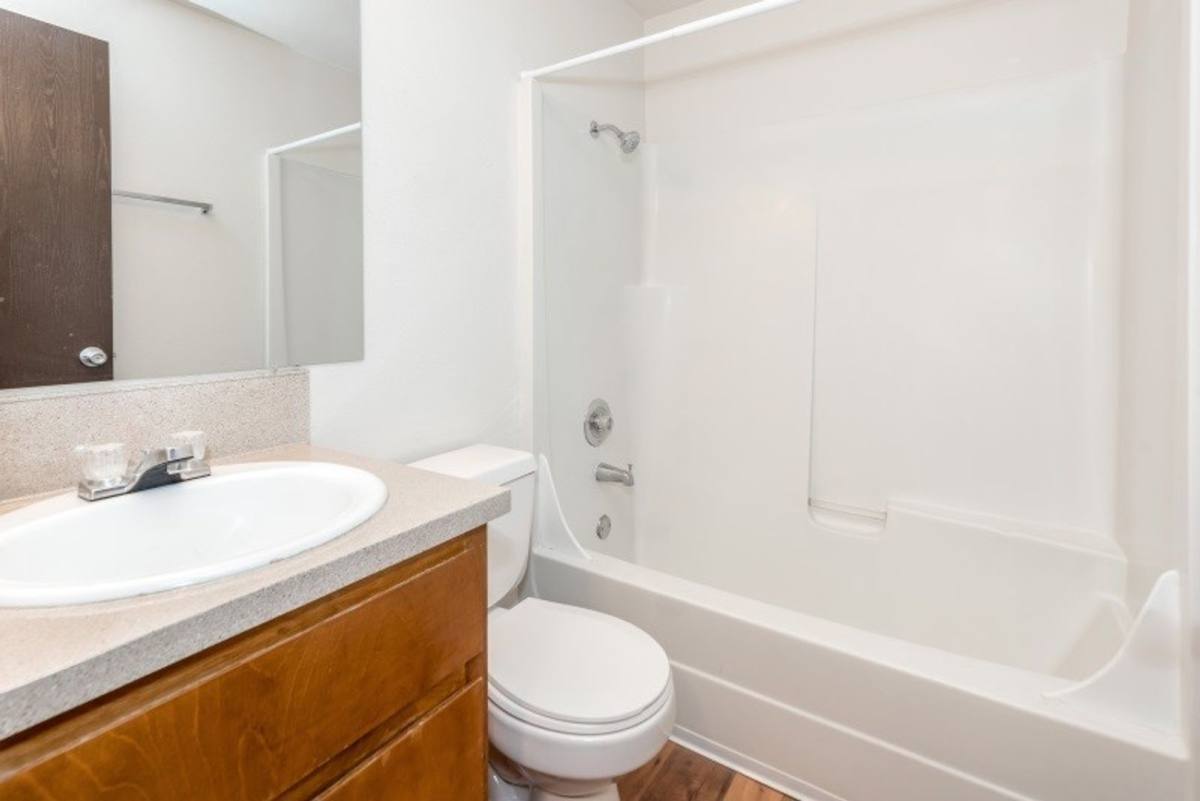Apartment for rent at 5500 NE 34th St, Vancouver, WA 98661