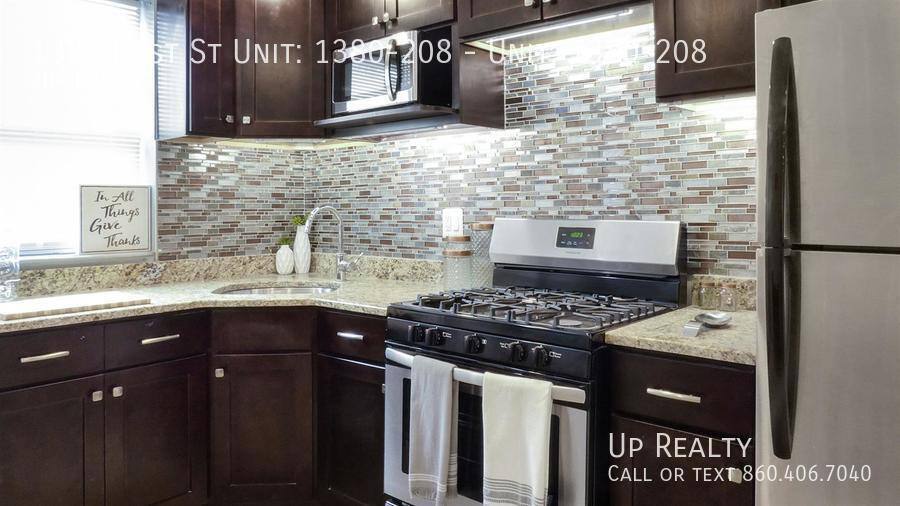 Apartment for rent at 1380 E St #208, New Britain, CT 06053