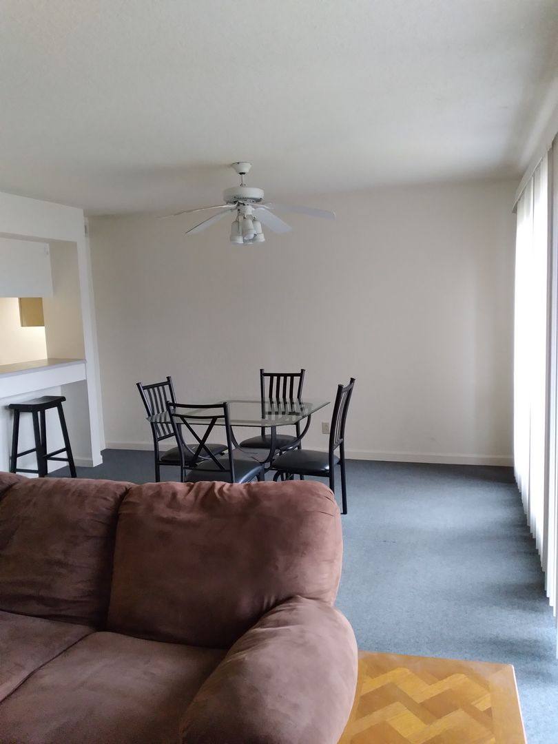 Apartment for rent at 500-510 E Michigan, Urbana, IL 61801