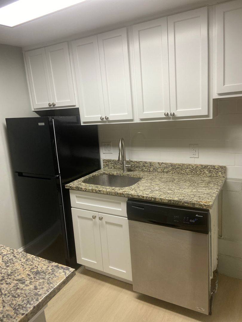 Apartment for rent at 3220 Wisconsin Ave NW, Washington, DC 20016