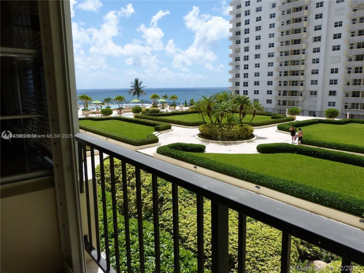 Apartment for rent at 4280 Galt Ocean Dr #42803G, Fort Lauderdale, FL 33308