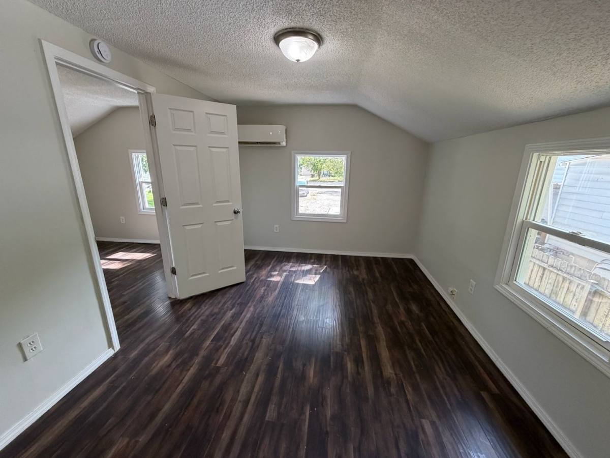 House for rent at 409 E Campbell Ave, Rantoul, IL 61866