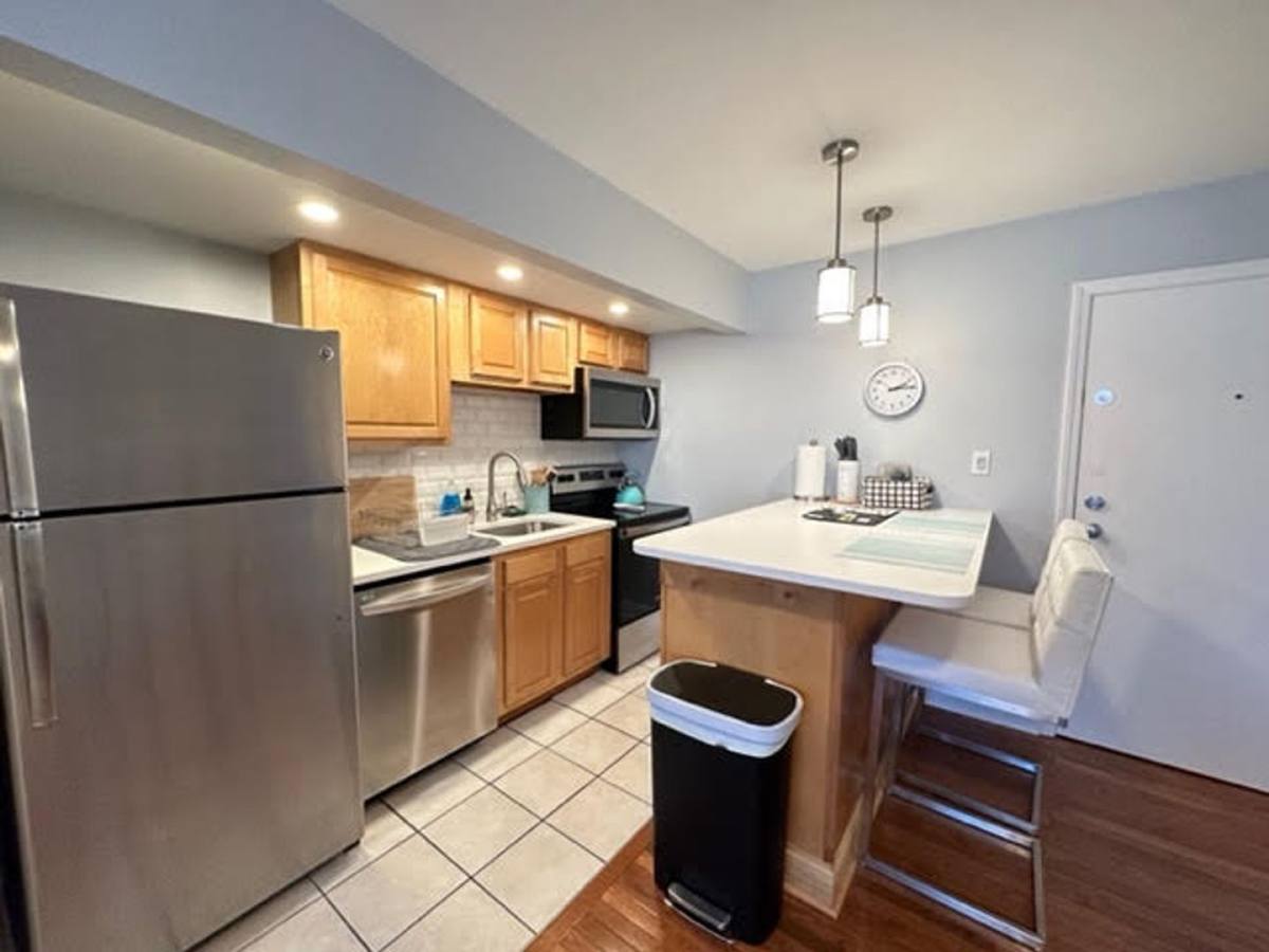Apartment for rent at 85 W 3rd Ave, Columbus, OH 43201