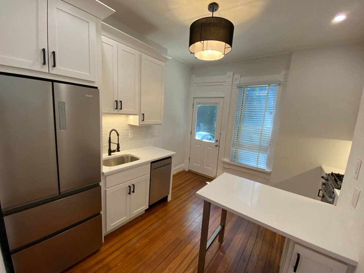 Apartment for rent at 49 Price Ave, Columbus, OH 43201