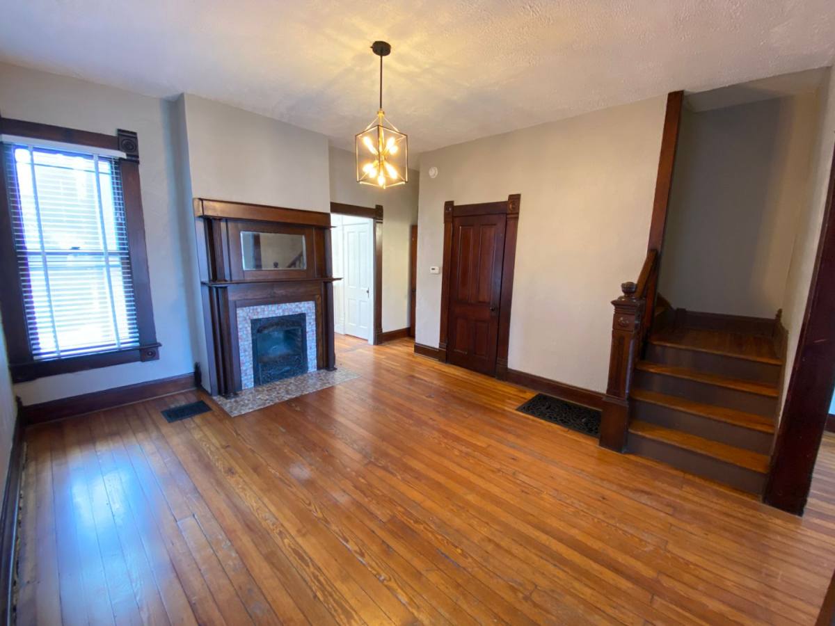 Apartment for rent at 49 Price Ave, Columbus, OH 43201