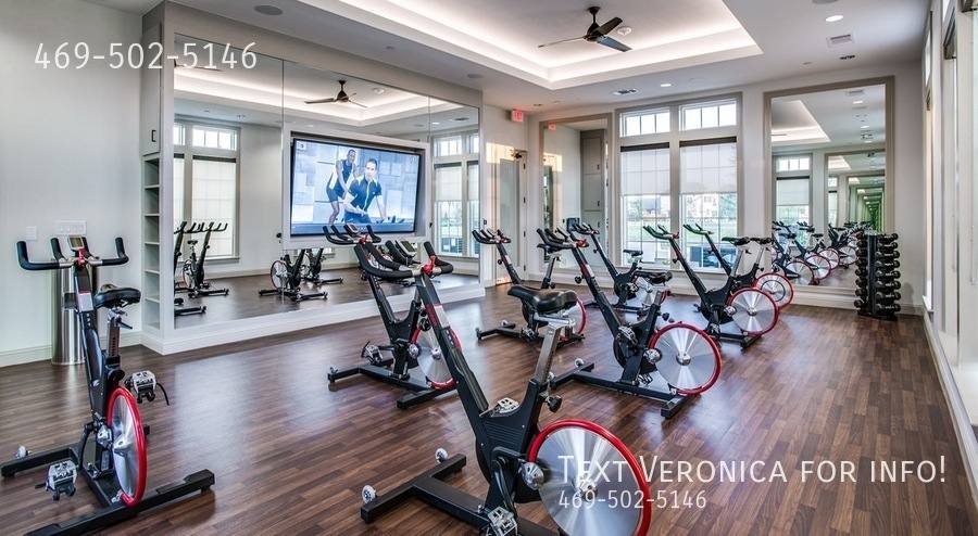 Apartment for rent at 4545 Mission Ave #1052, Frisco, TX 75034