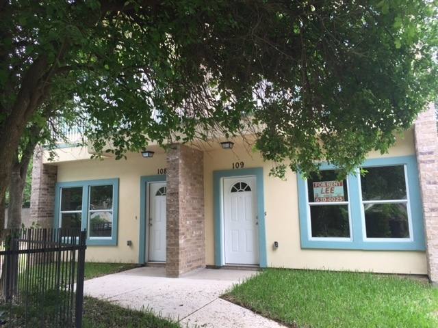 Apartment for rent at 700 Sunset, McAllen, TX 78503