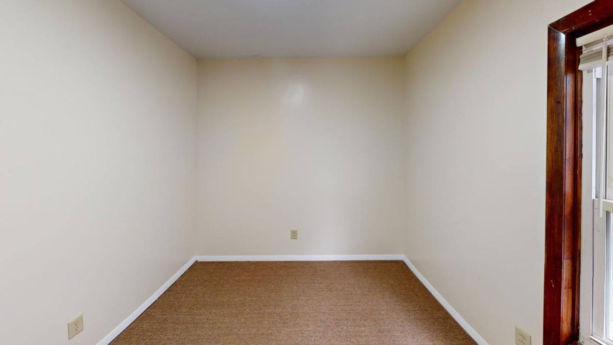 Apartment for rent at 83 Nash St, New Haven, CT 06511