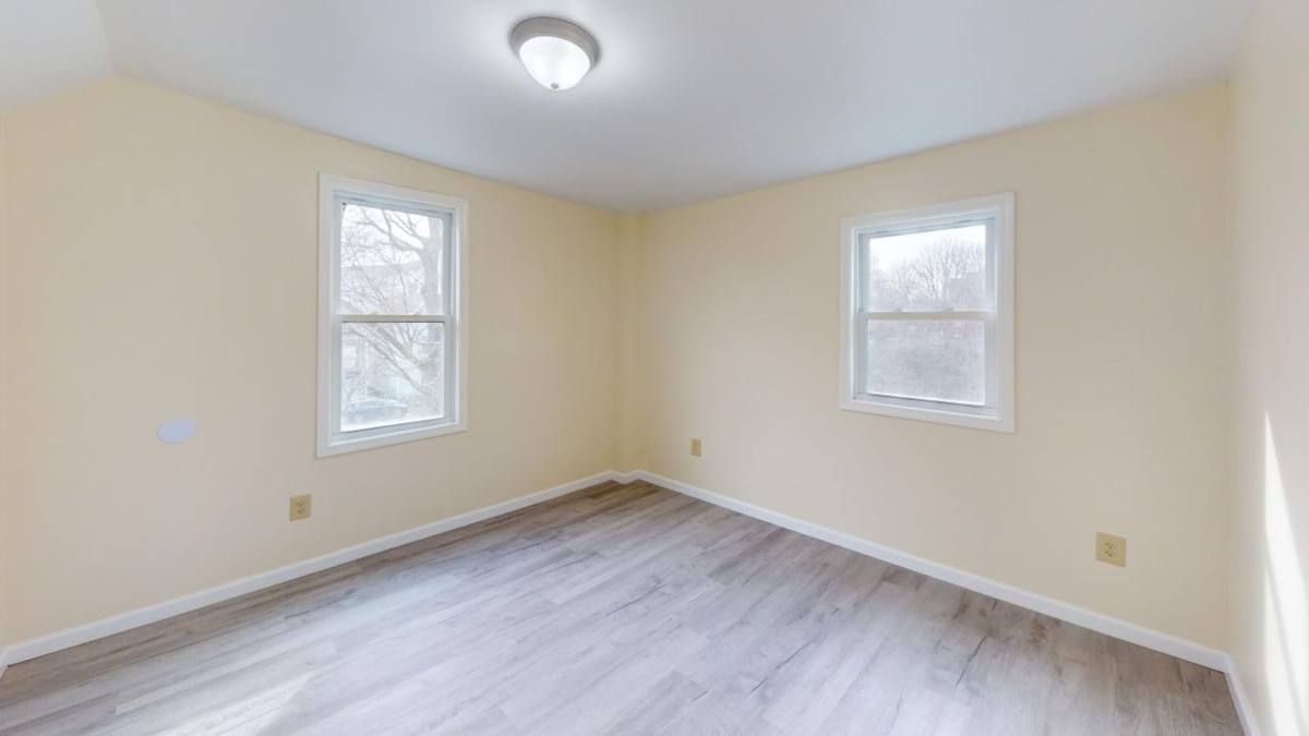 Apartment for rent at 83 Nash St, New Haven, CT 06511