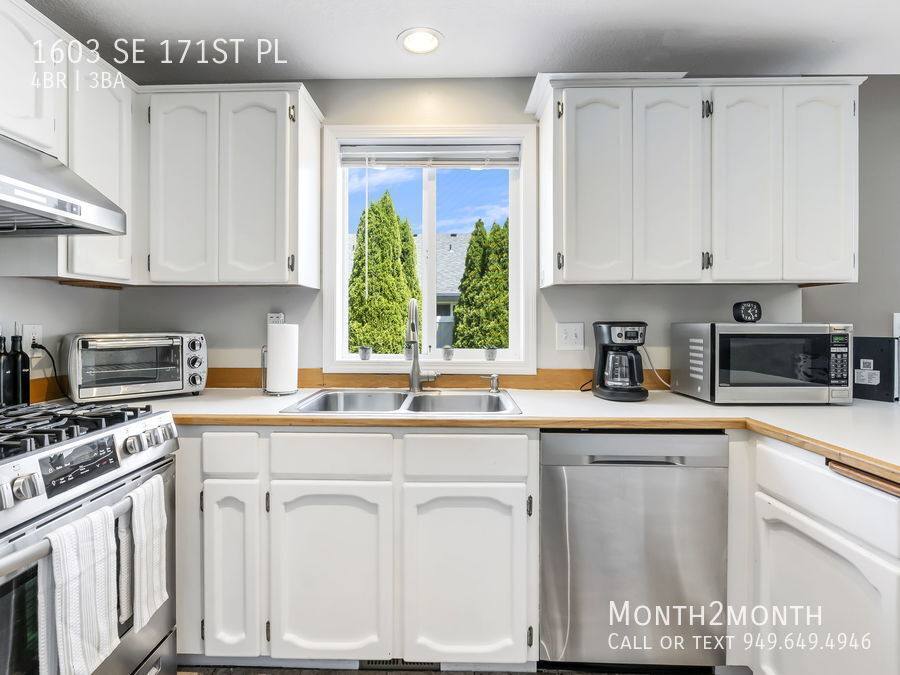 House for rent at 1603 SE 171st Place, Vancouver, WA 98683