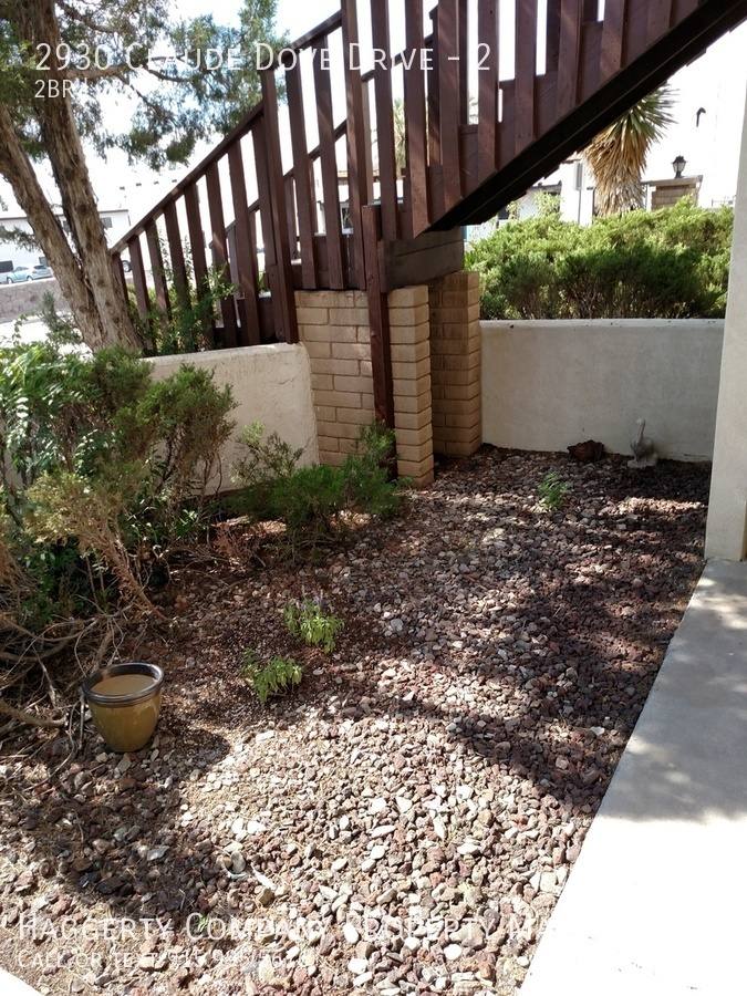 Apartment for rent at 2930 Claude Dove Dr #2, Las Cruces, NM 88011