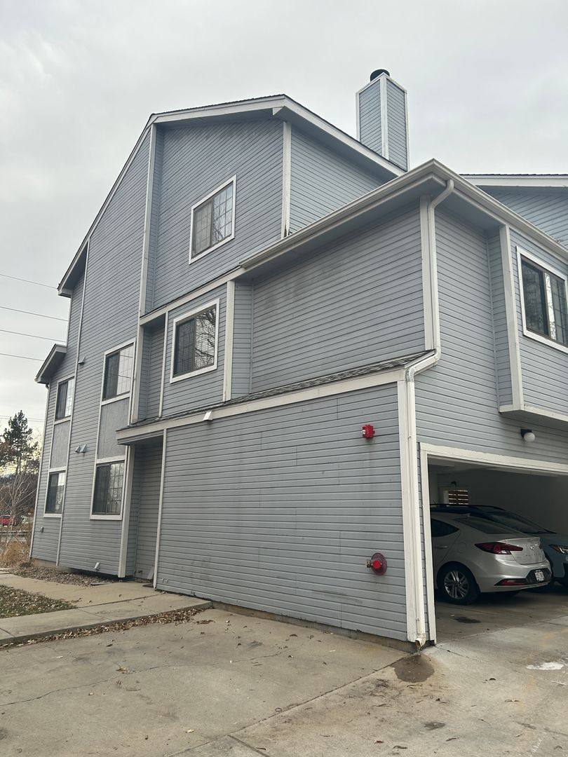 Apartment for rent at 3045 Kings Ridge Blvd, Boulder, CO 80301