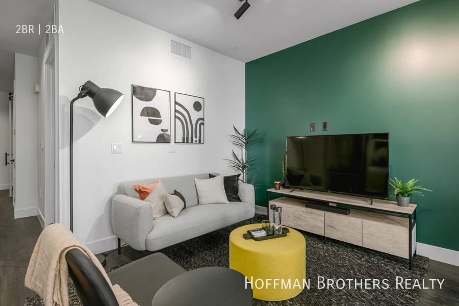 Apartment for rent at 200 N Toluca St #408, Los Angeles, CA 90026