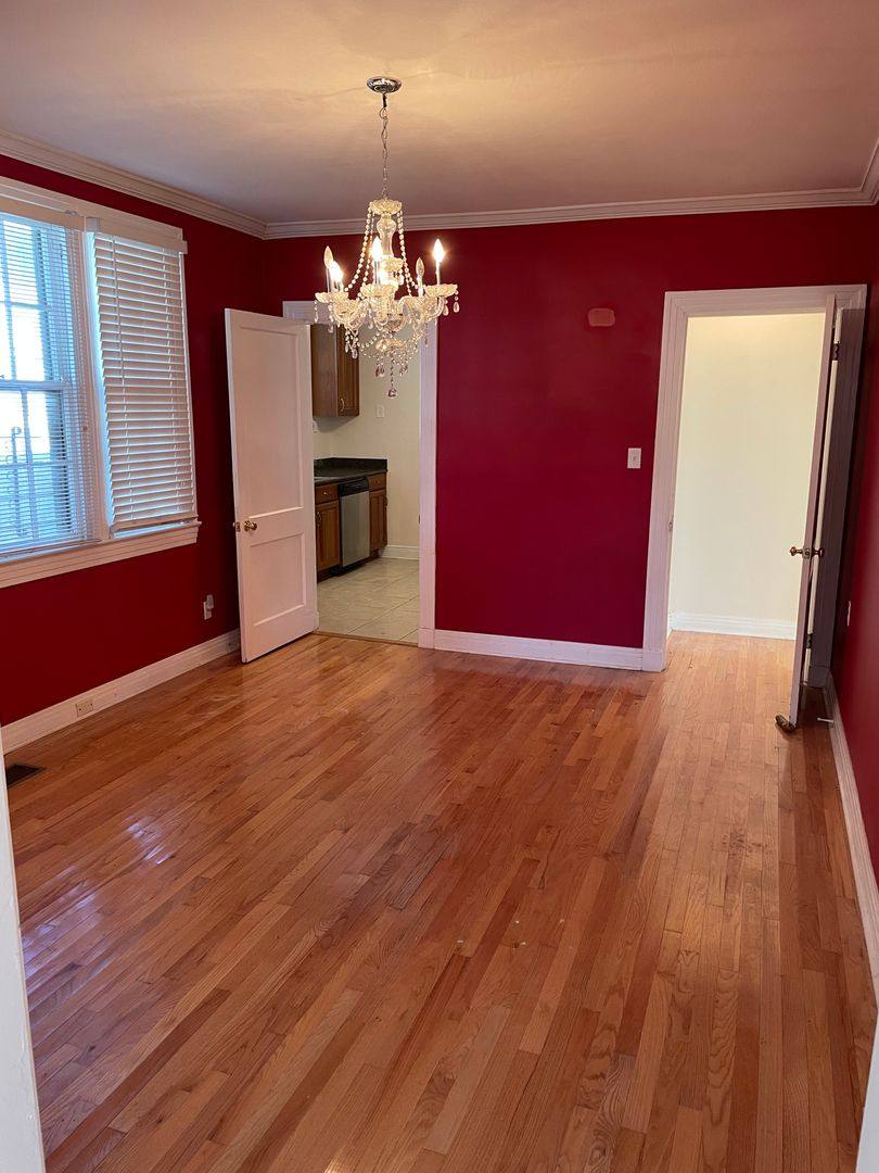 Townhouse for rent at 4609 - 4611 Claiborne St Downstairs, New Orleans, LA 70125