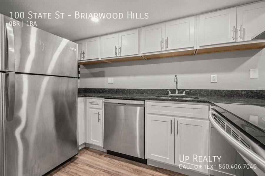 Apartment for rent at 100 State St #BRIARWOOD Hills, North Haven, CT 06473