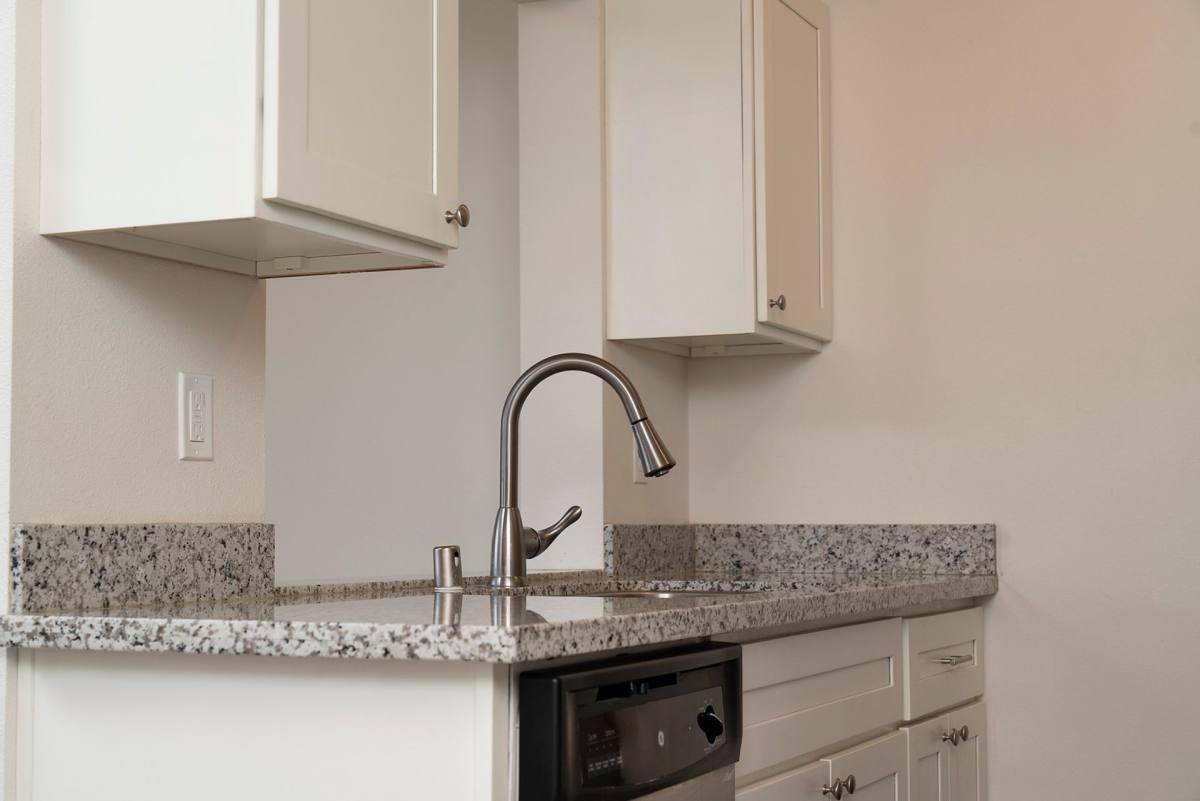 Apartment for rent at 616 N Anderson St, Tacoma, WA 98406