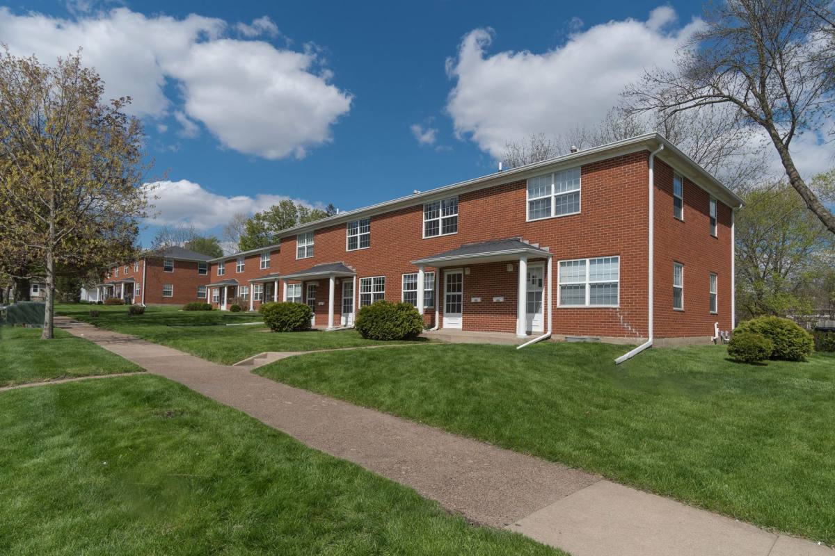 Townhouse for rent at 1902 - 1924 Campus St, Cedar Falls, IA 50613