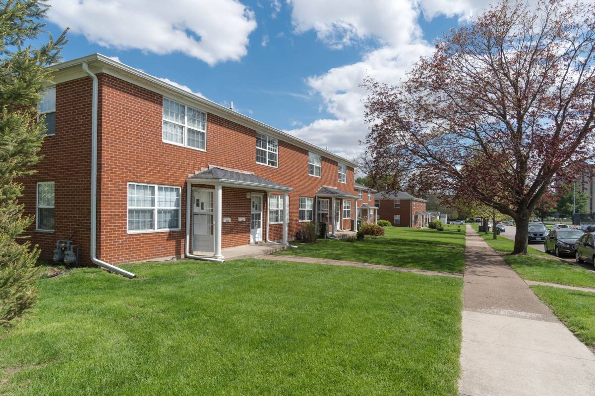 Townhouse for rent at 1902 - 1924 Campus St, Cedar Falls, IA 50613