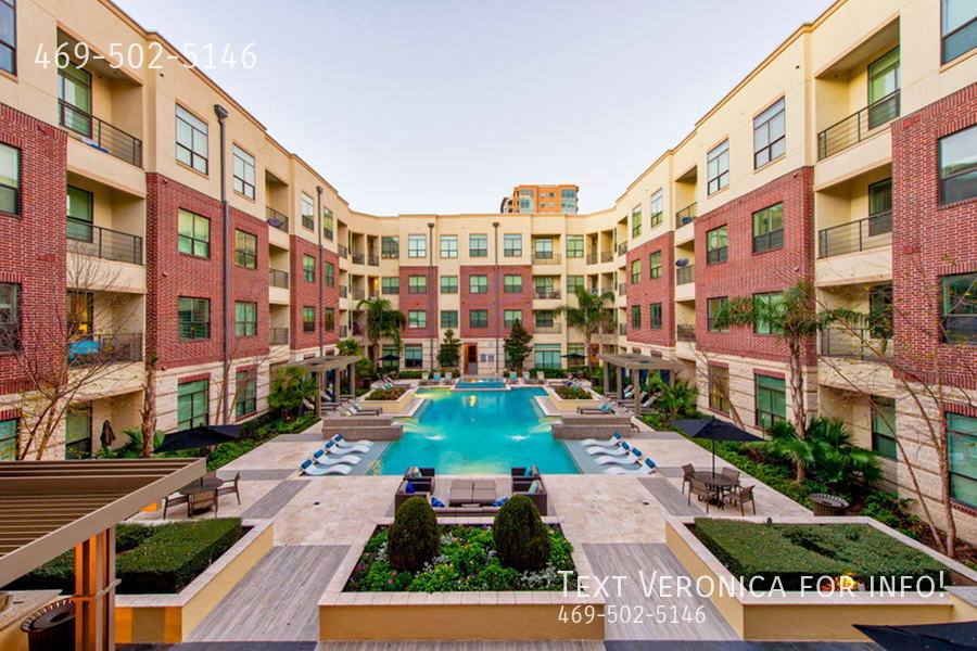 Apartment for rent at 4401 Westheimer Rd #780, Houston, TX 77027