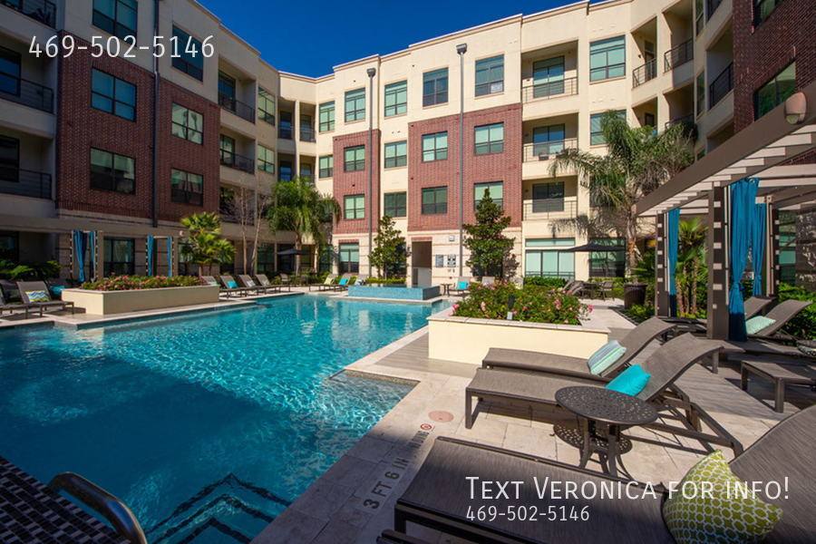Apartment for rent at 4401 Westheimer Rd #780, Houston, TX 77027