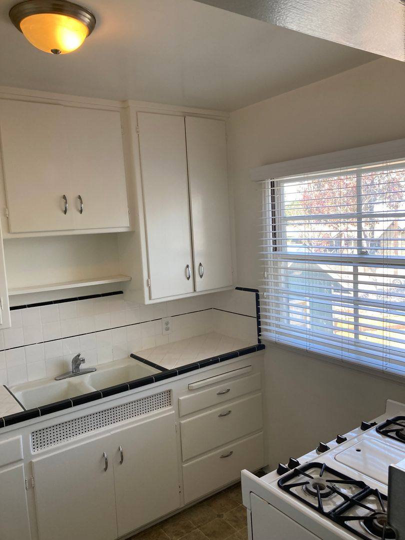 Apartment for rent at 785 Temple Ave, Long Beach, CA 90804