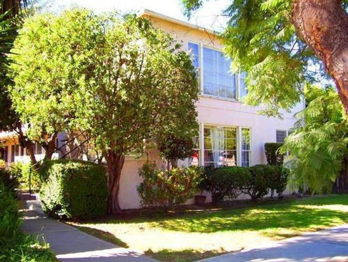 Apartment for rent at 785 Temple Ave, Long Beach, CA 90804