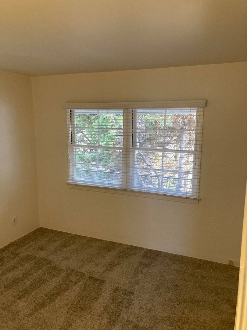 Apartment for rent at 785 Temple Ave, Long Beach, CA 90804