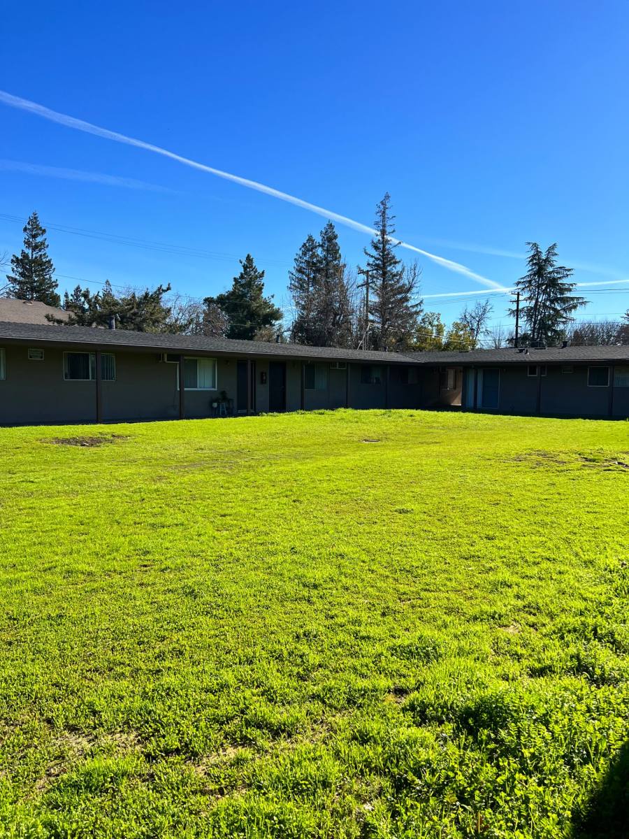 Apartment for rent at 5409 El Camino Ave, Carmichael, CA 95608