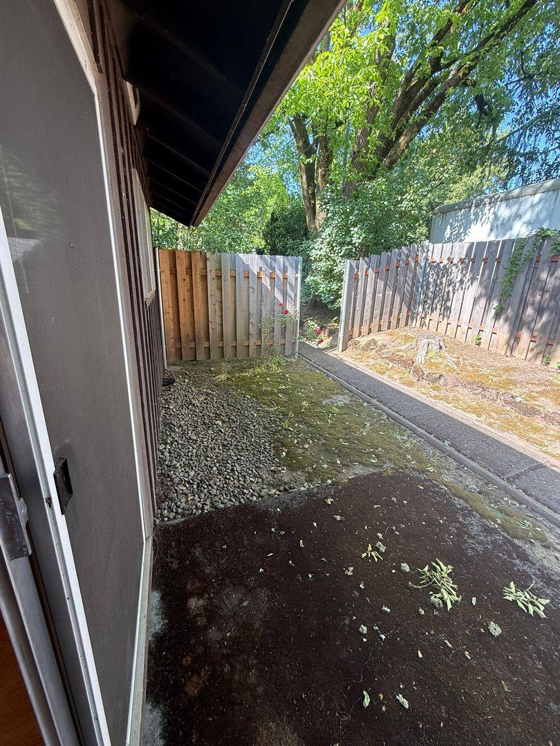 Apartment for rent at 11485 SW Greenburg Rd, Portland, OR 97223