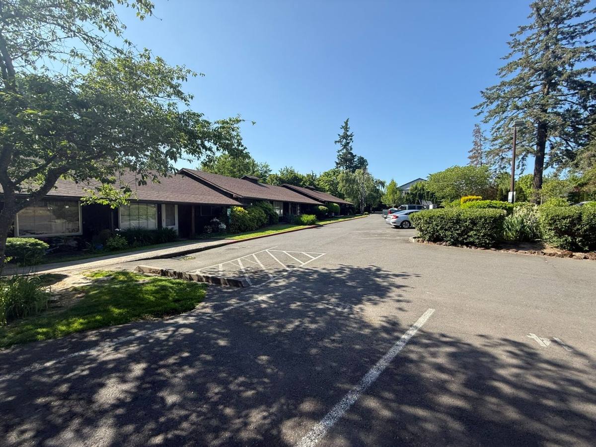 Apartment for rent at 11485 SW Greenburg Rd, Portland, OR 97223