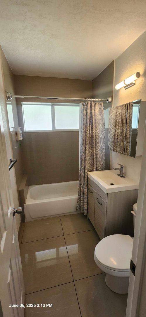 Apartment for rent at 9770-9850 E Bay Harbor Dr, Miami Beach, FL 33154