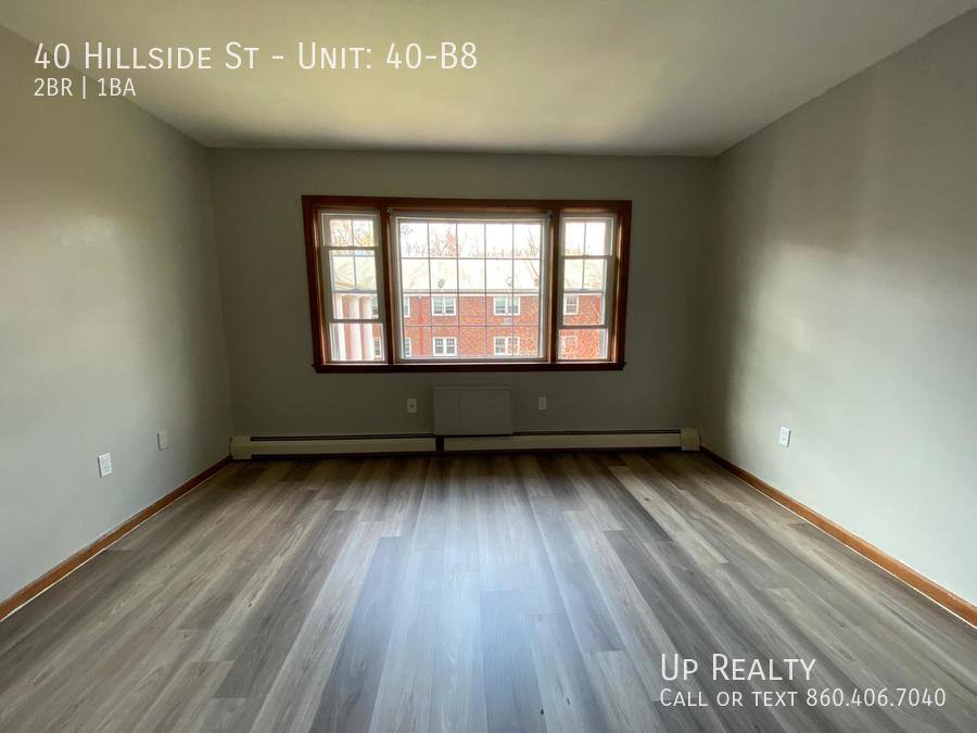 Apartment for rent at 40 Hillside St #40-B8, East Hartford, CT 06108