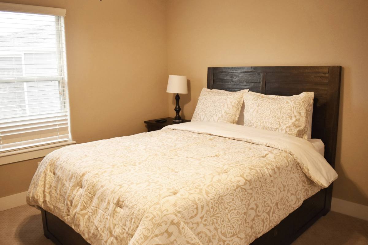 House for rent at 724 N Malbec Rd, Fayetteville, AR 72704