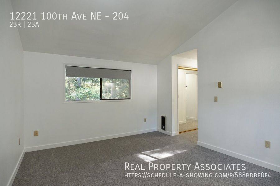 Condo for rent at 12221 100th Ave NE #204, Kirkland, WA 98034